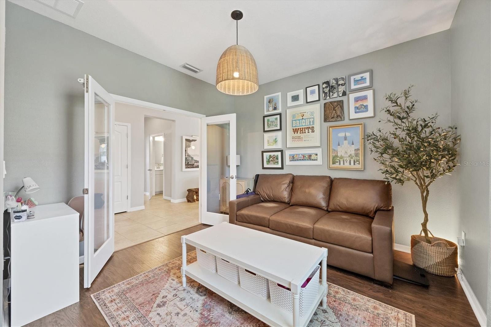 5333 CHARLIE BROWN LANE