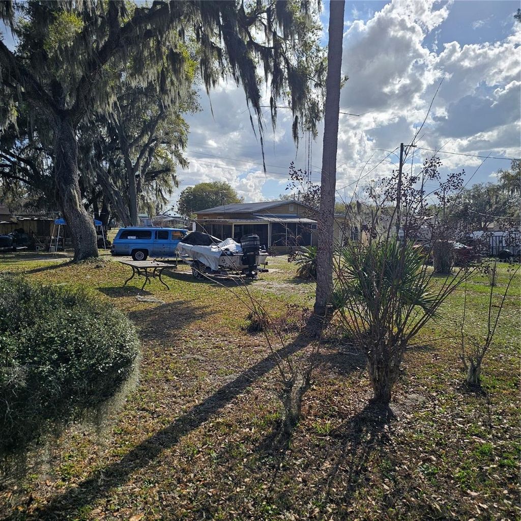 Photo of 2230 4th Street, Mulberry, FL 33860 (MLS # L4961773)