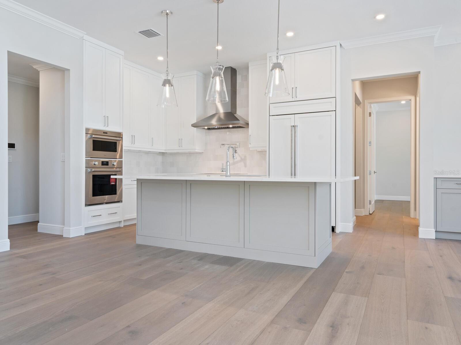 BIRD KEY SUB - Residential