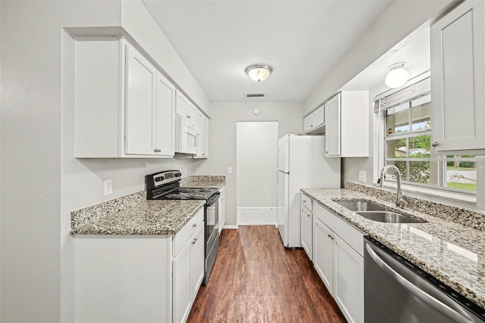 CHARTER OAKS UNIT 1 - Residential