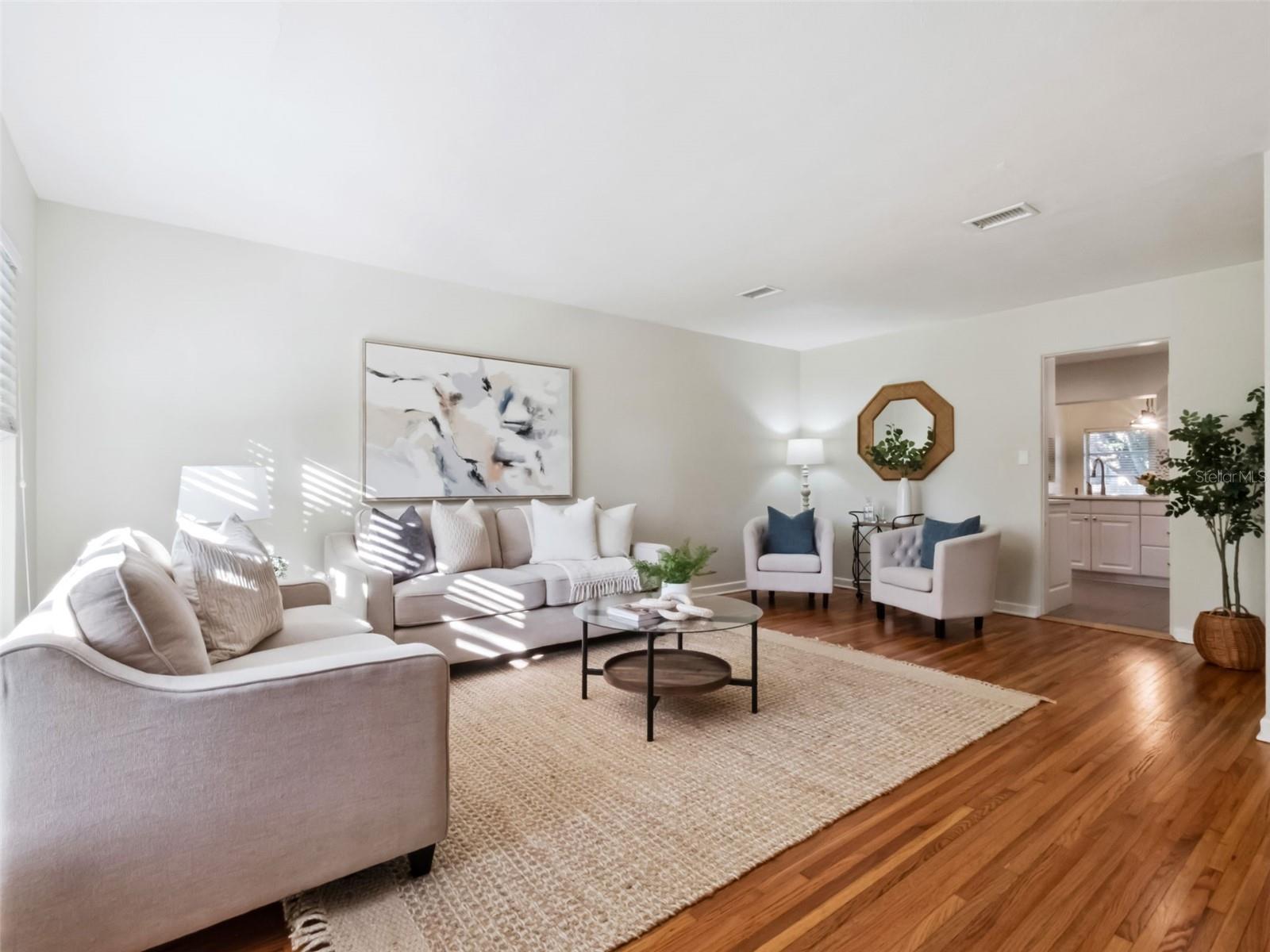 SHORE CREST - Residential