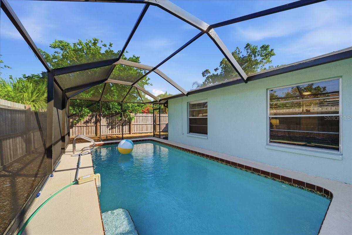 RIDGEWOOD ESTATES 20TH ADD - Residential