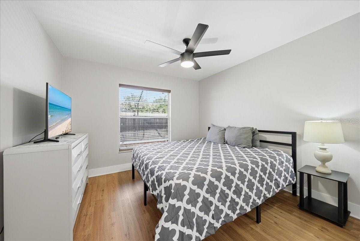 RIDGEWOOD ESTATES 20TH ADD - Residential