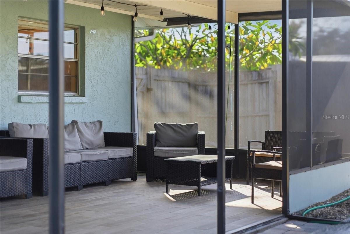 RIDGEWOOD ESTATES 20TH ADD - Residential