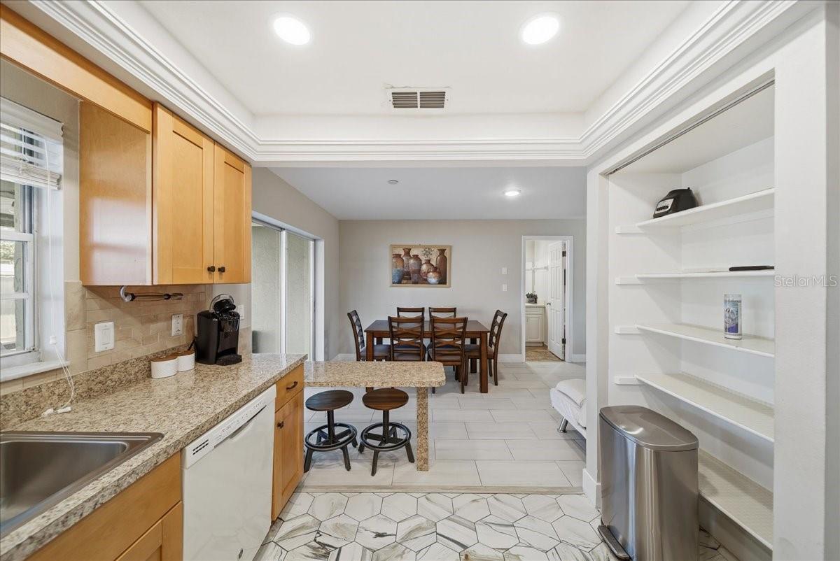 RIDGEWOOD ESTATES 20TH ADD - Residential