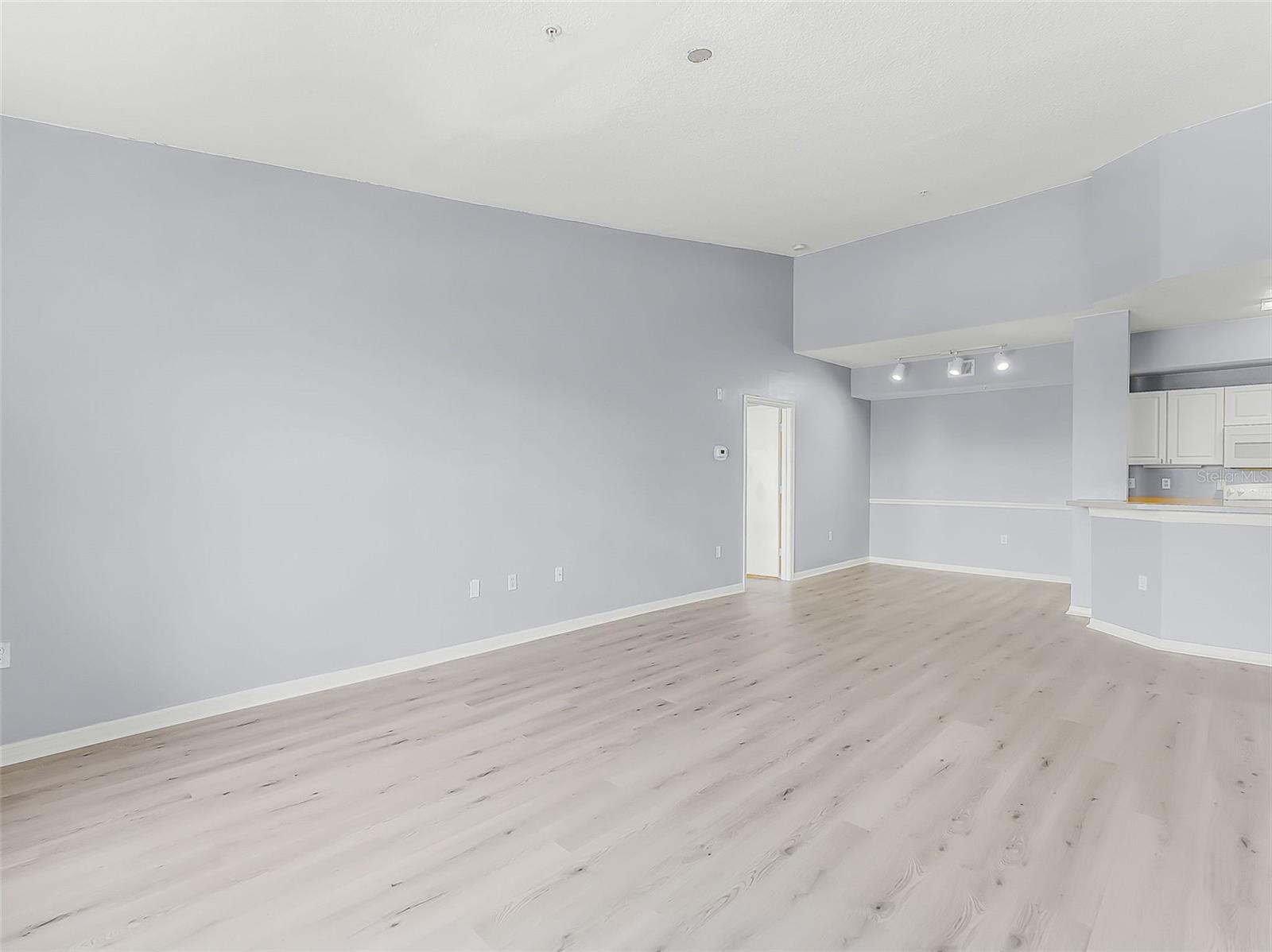 5530 METROWEST BOULEVARD 309
