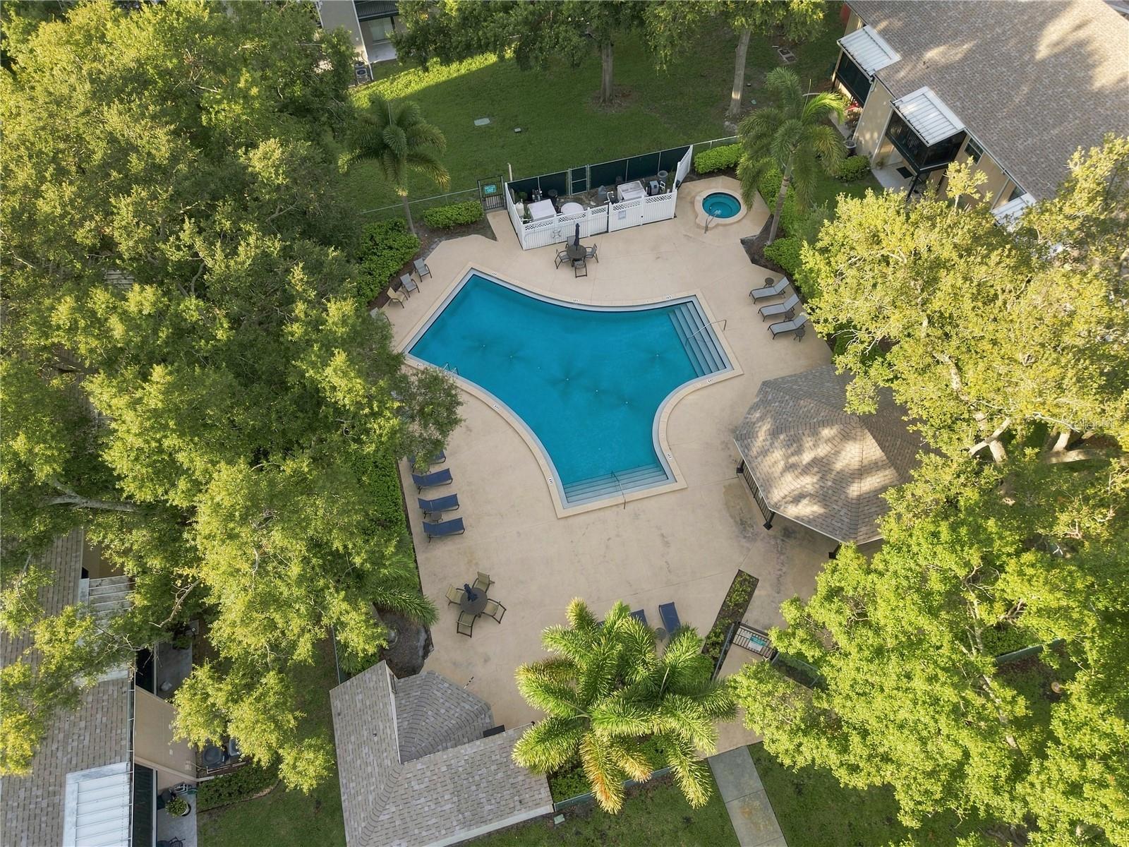 3807 N OAK DRIVE D41