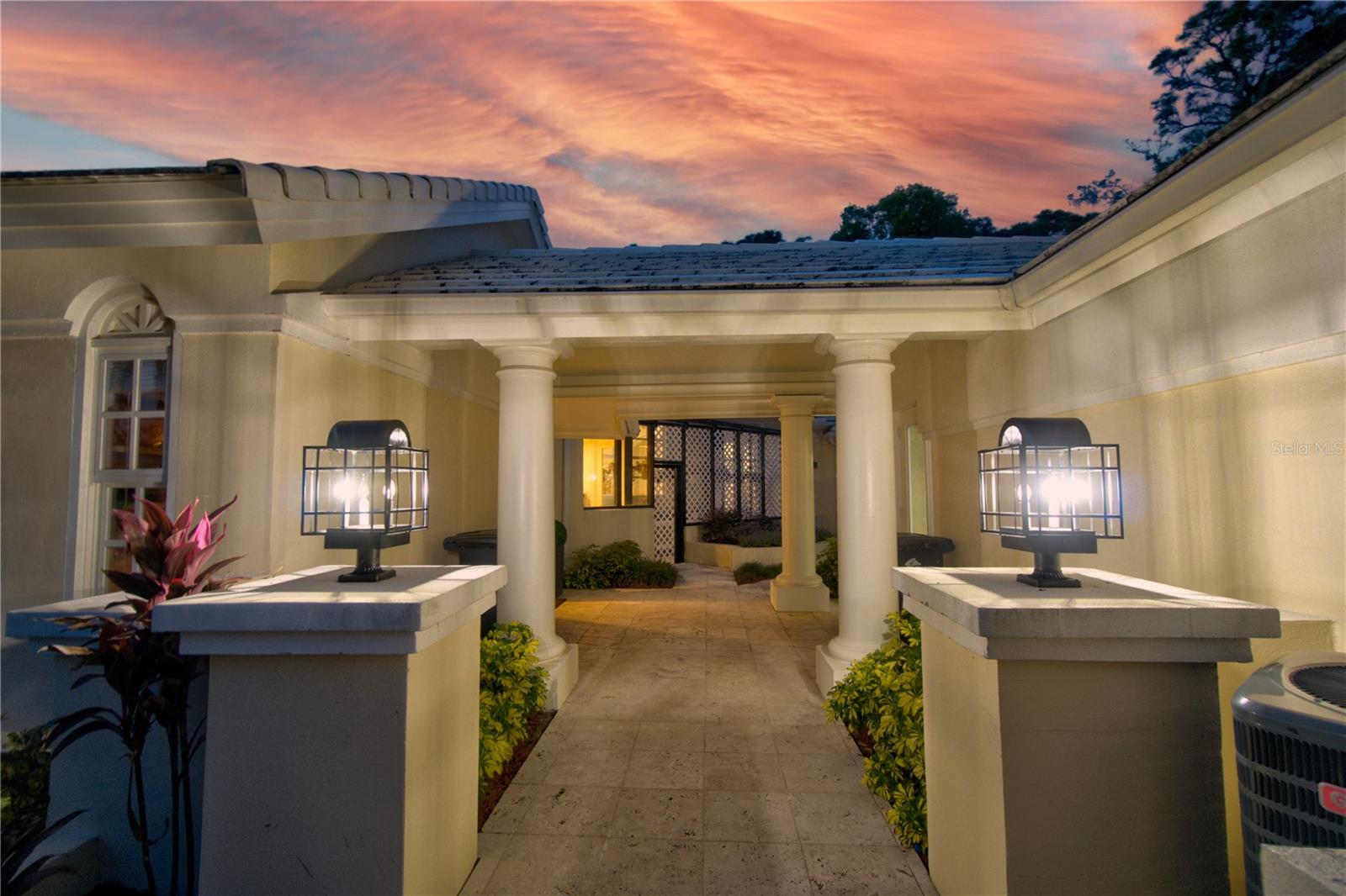 CHESTNUT HILL - Residential