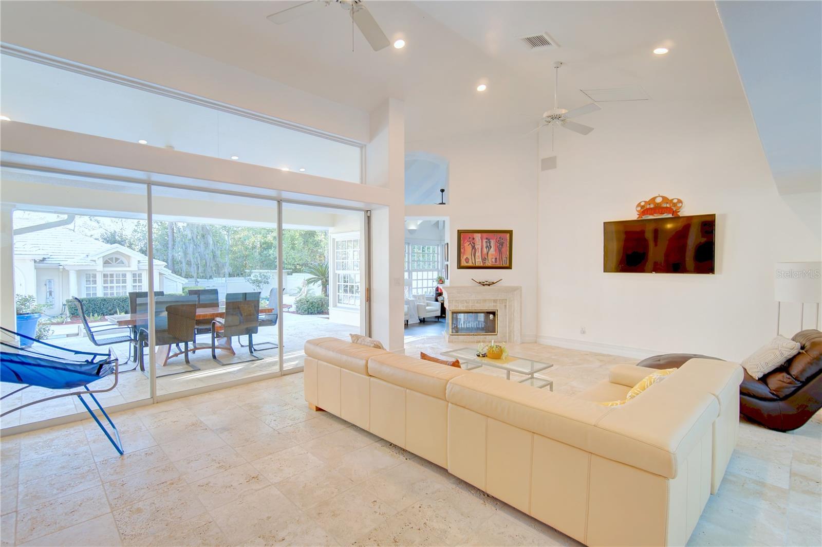 CHESTNUT HILL - Residential