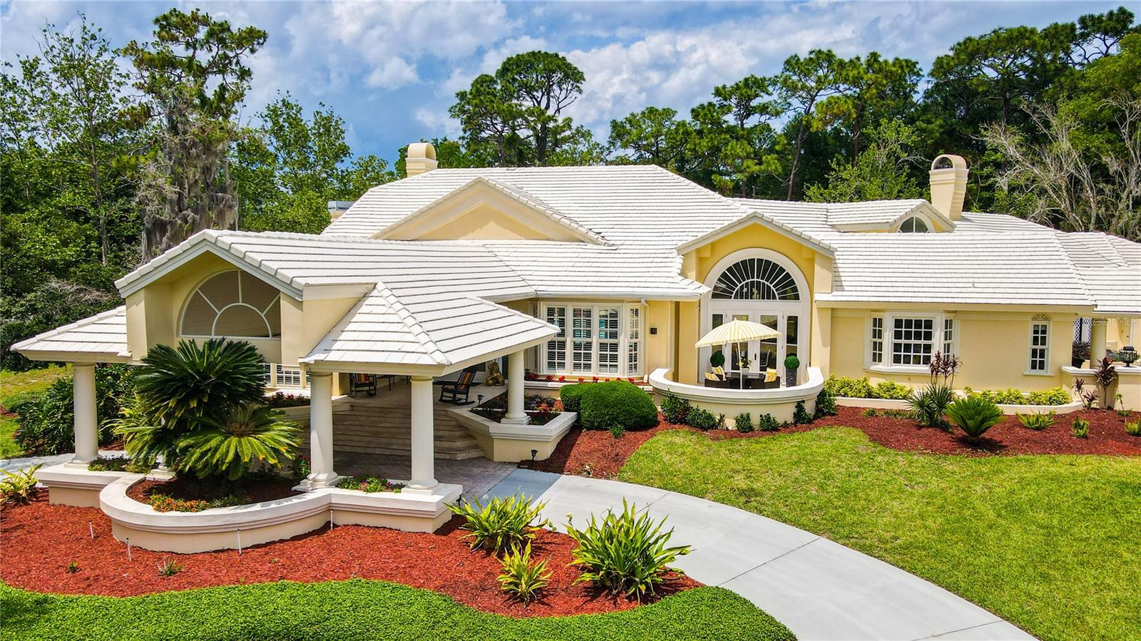 CHESTNUT HILL - Residential