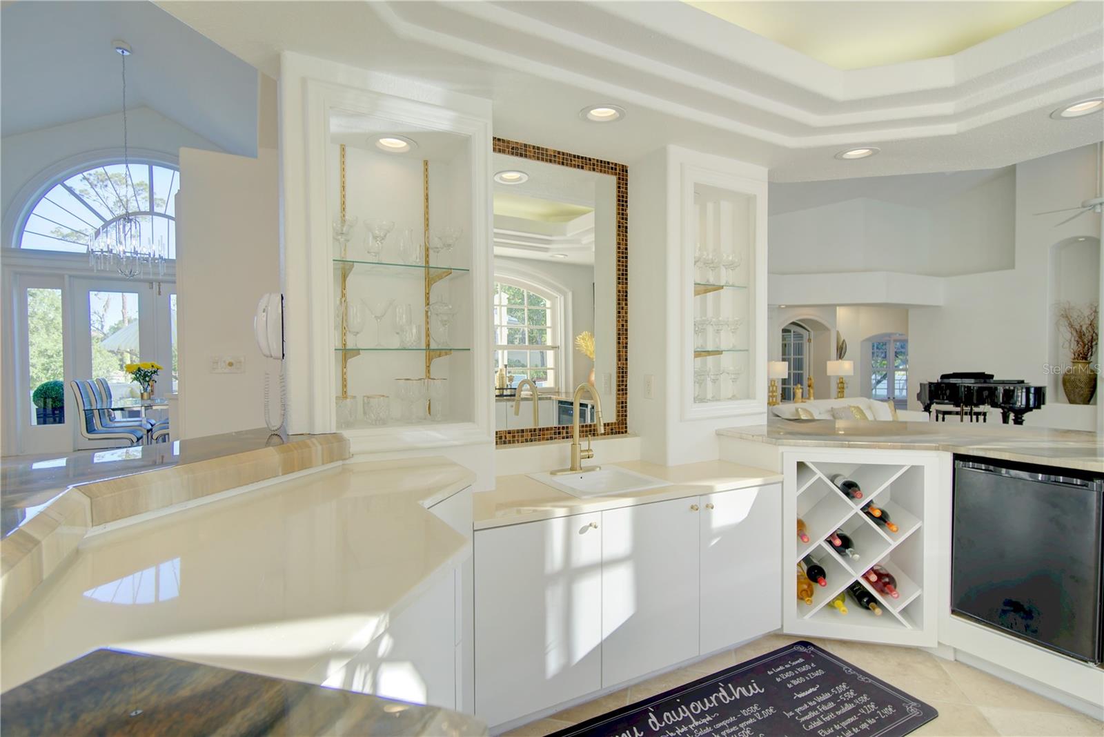 CHESTNUT HILL - Residential