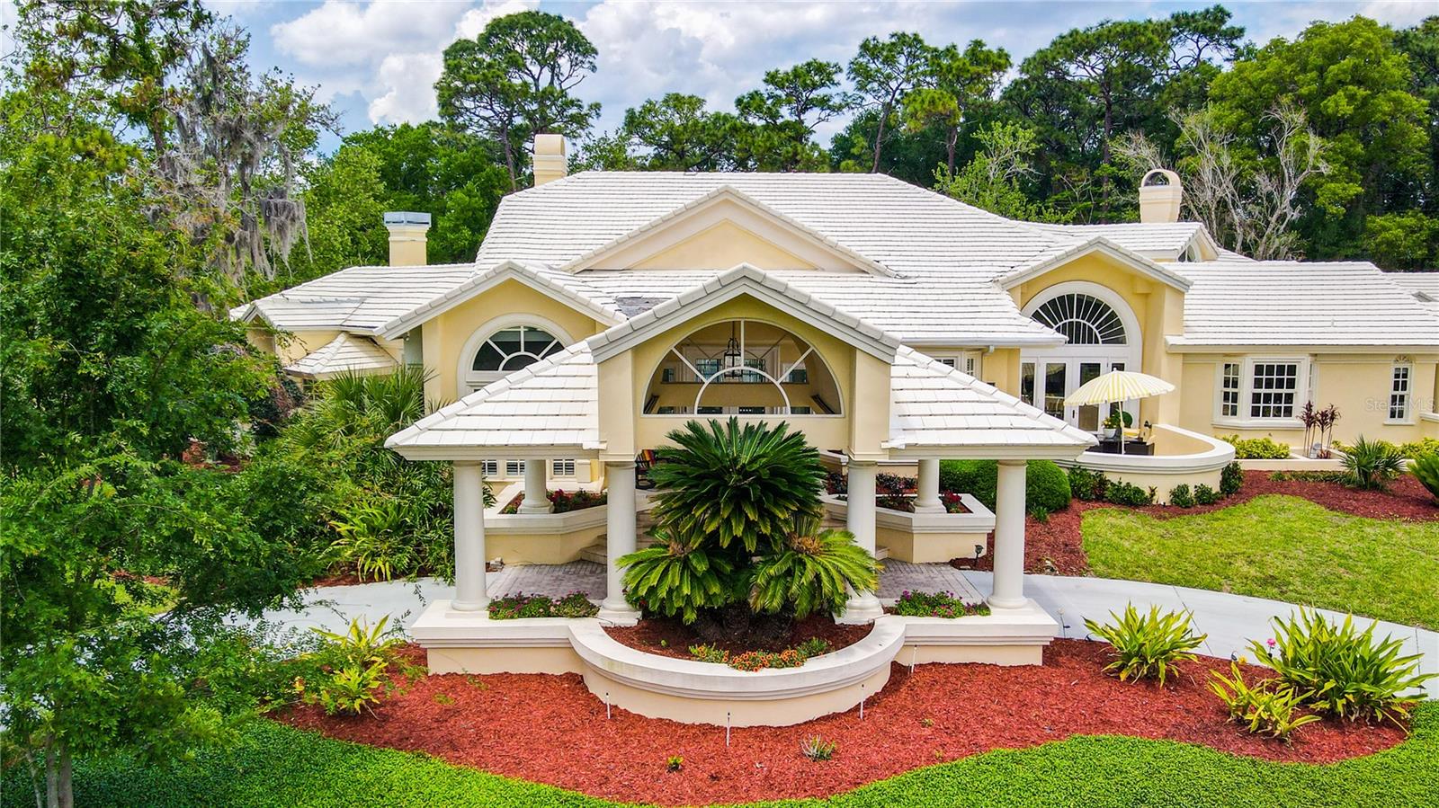 CHESTNUT HILL - Residential