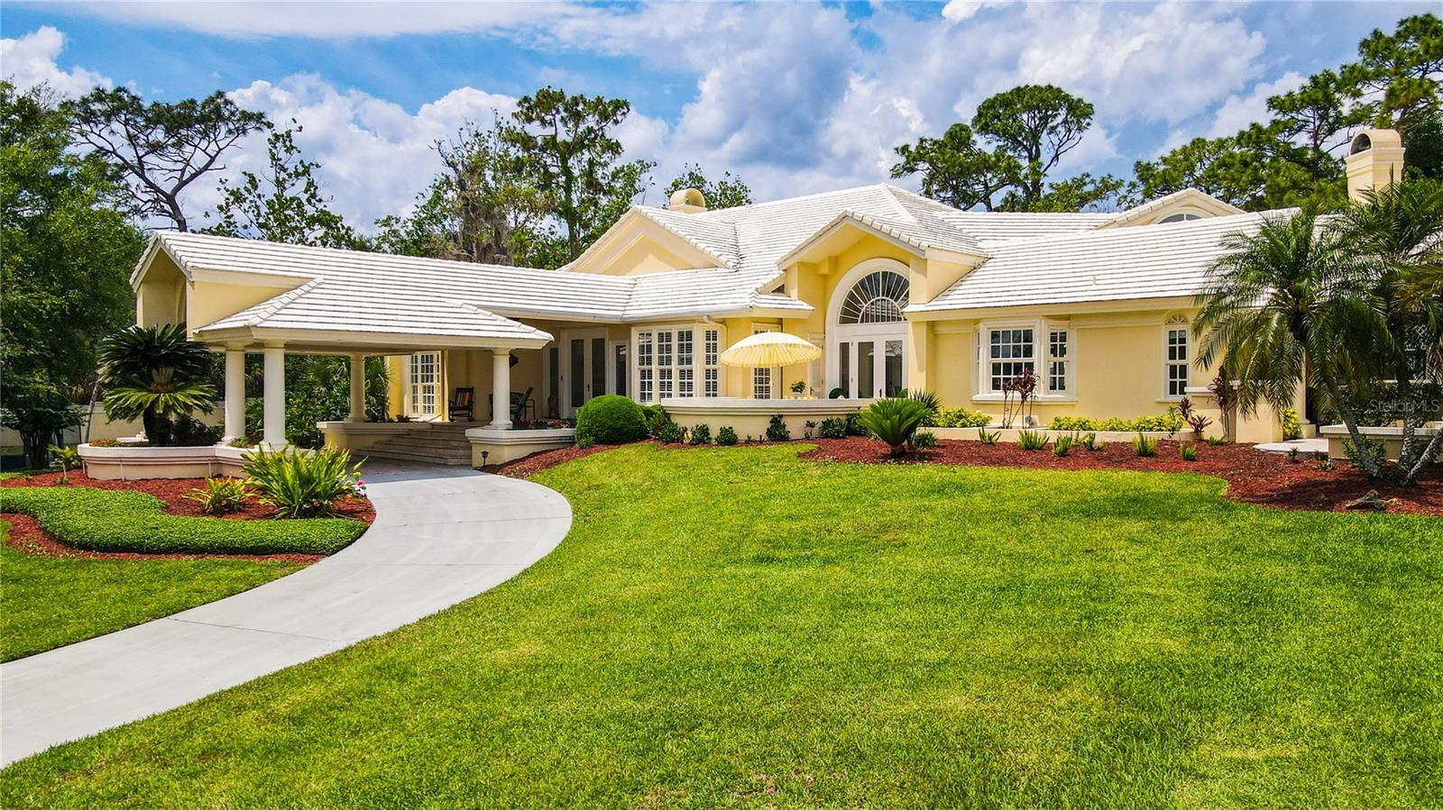 CHESTNUT HILL - Residential