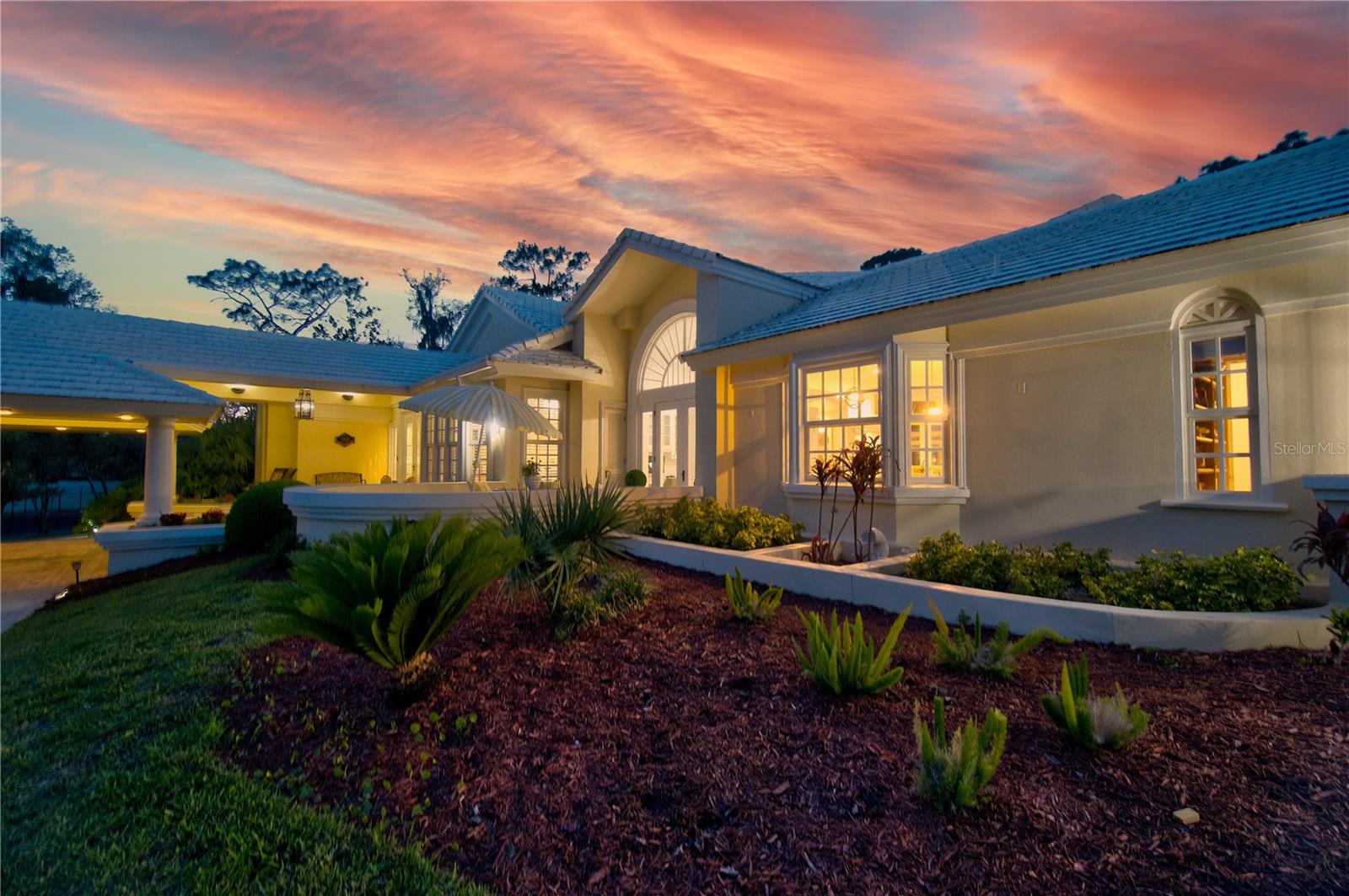 CHESTNUT HILL - Residential