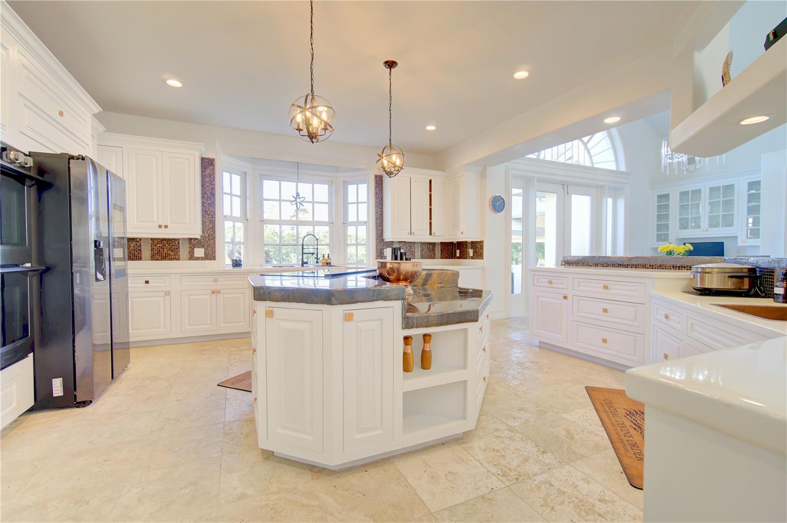 CHESTNUT HILL - Residential