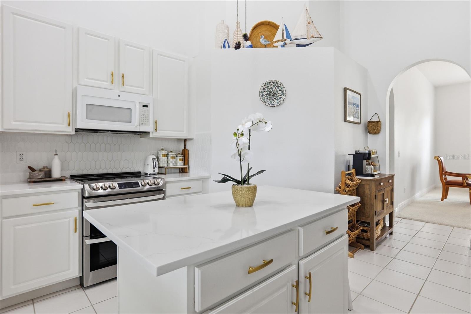 DIAMOND COVE - Residential