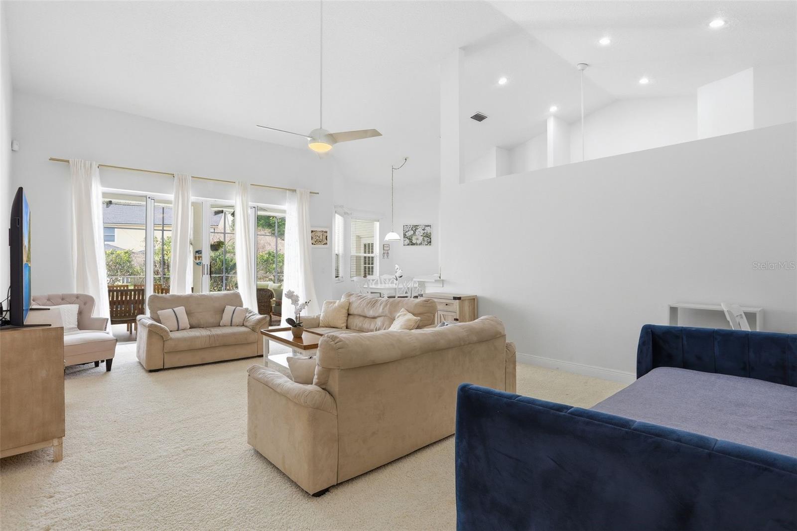 DIAMOND COVE - Residential