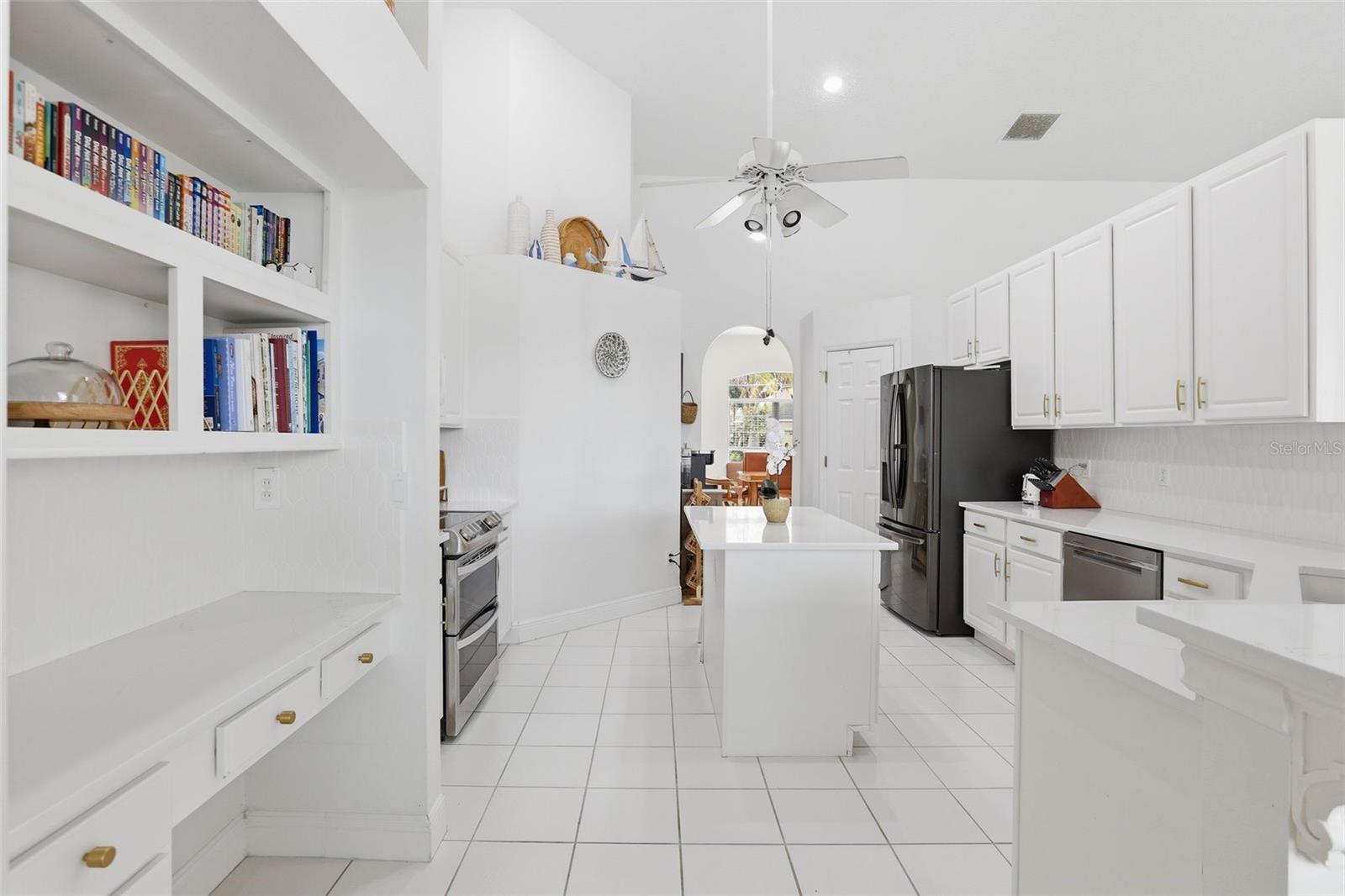 DIAMOND COVE - Residential