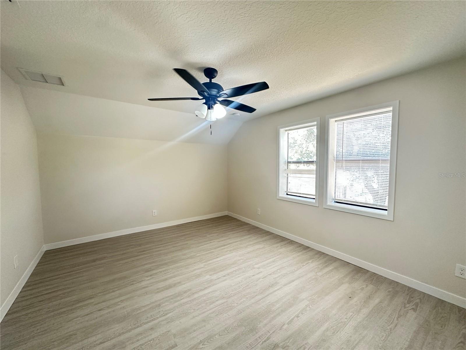 SPRING RIDGE PH 01 - Residential