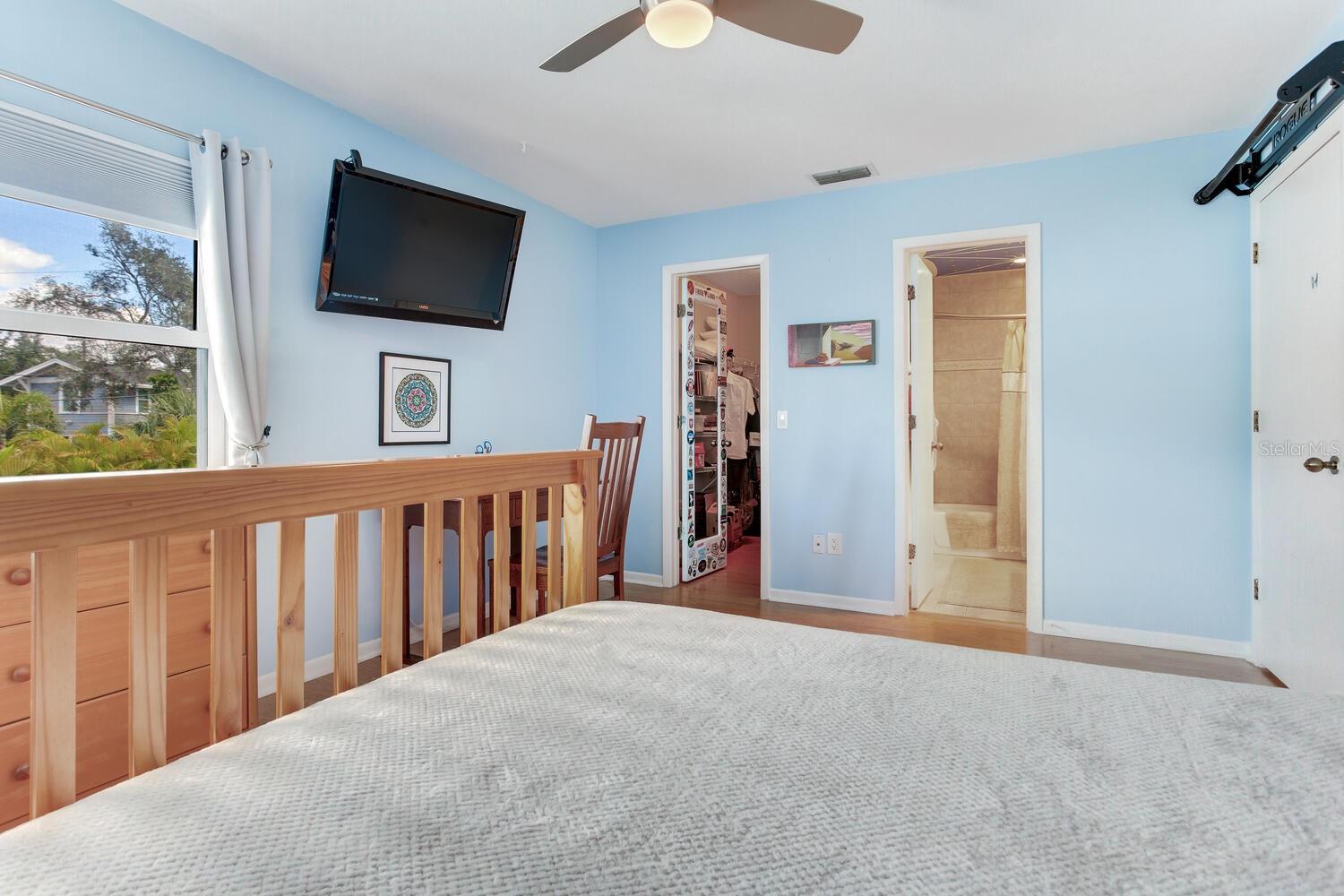 CHICAGO AVE SUB - Residential