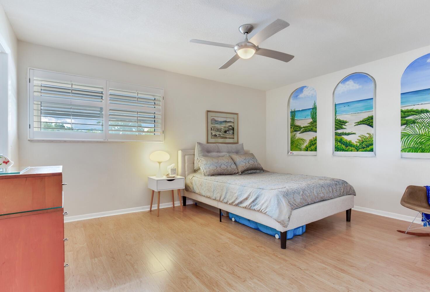 CHICAGO AVE SUB - Residential