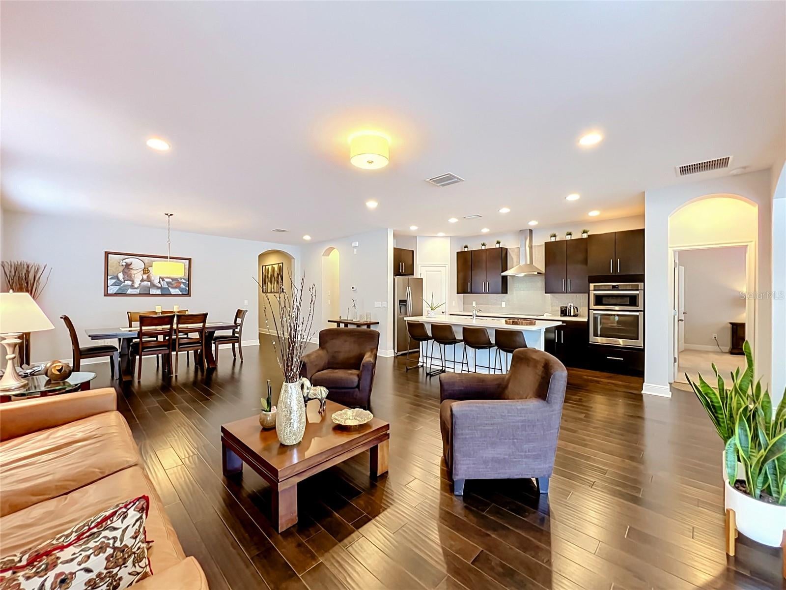 7222 STILL POND LANE