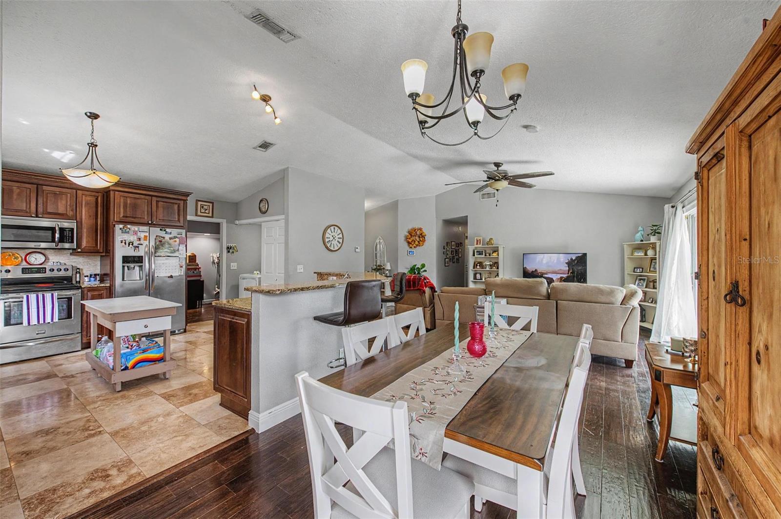 CYPRESS COVE SUB - Residential
