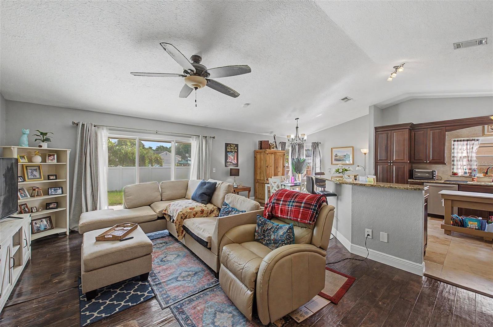 CYPRESS COVE SUB - Residential