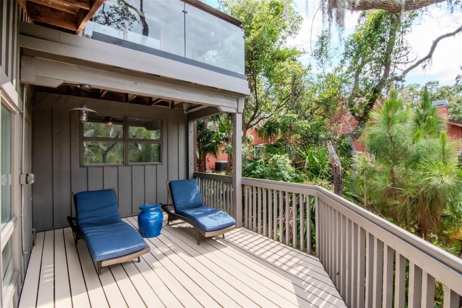 WEYBRIDGE WOODS - Residential