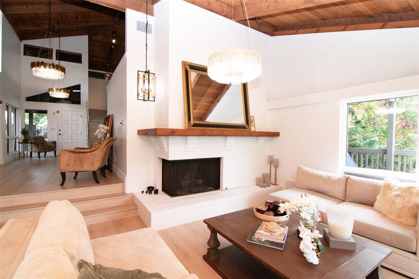 WEYBRIDGE WOODS - Residential