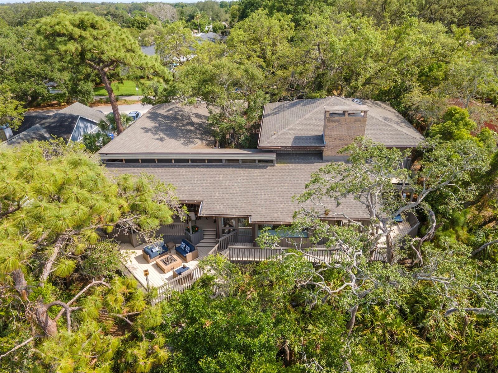 WEYBRIDGE WOODS - Residential