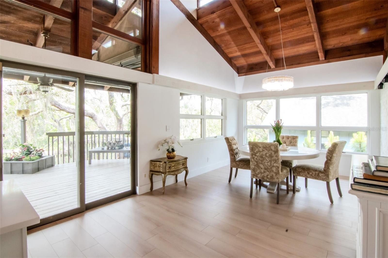 WEYBRIDGE WOODS - Residential