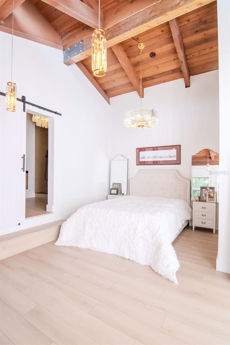 WEYBRIDGE WOODS - Residential