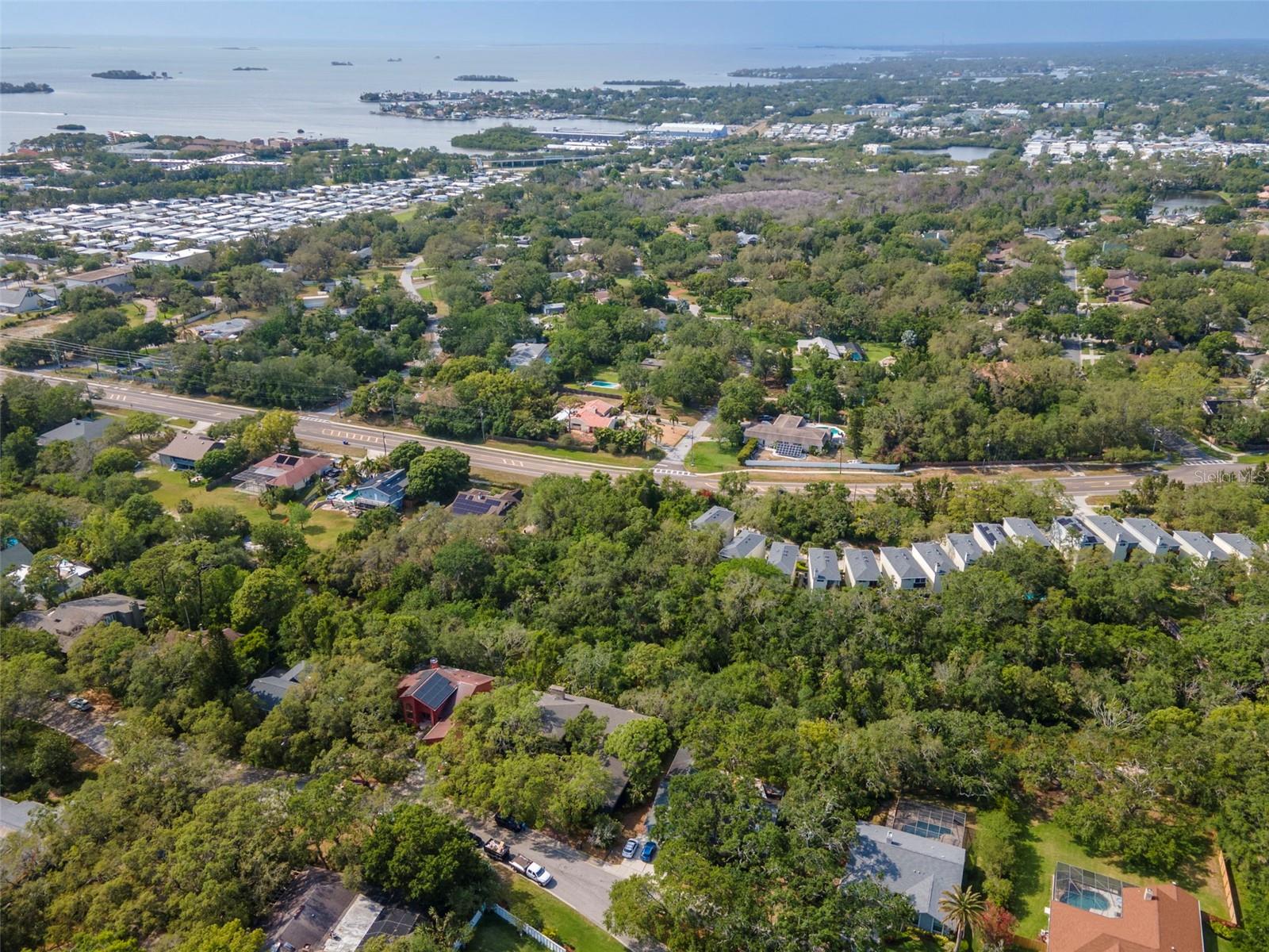 WEYBRIDGE WOODS - Residential