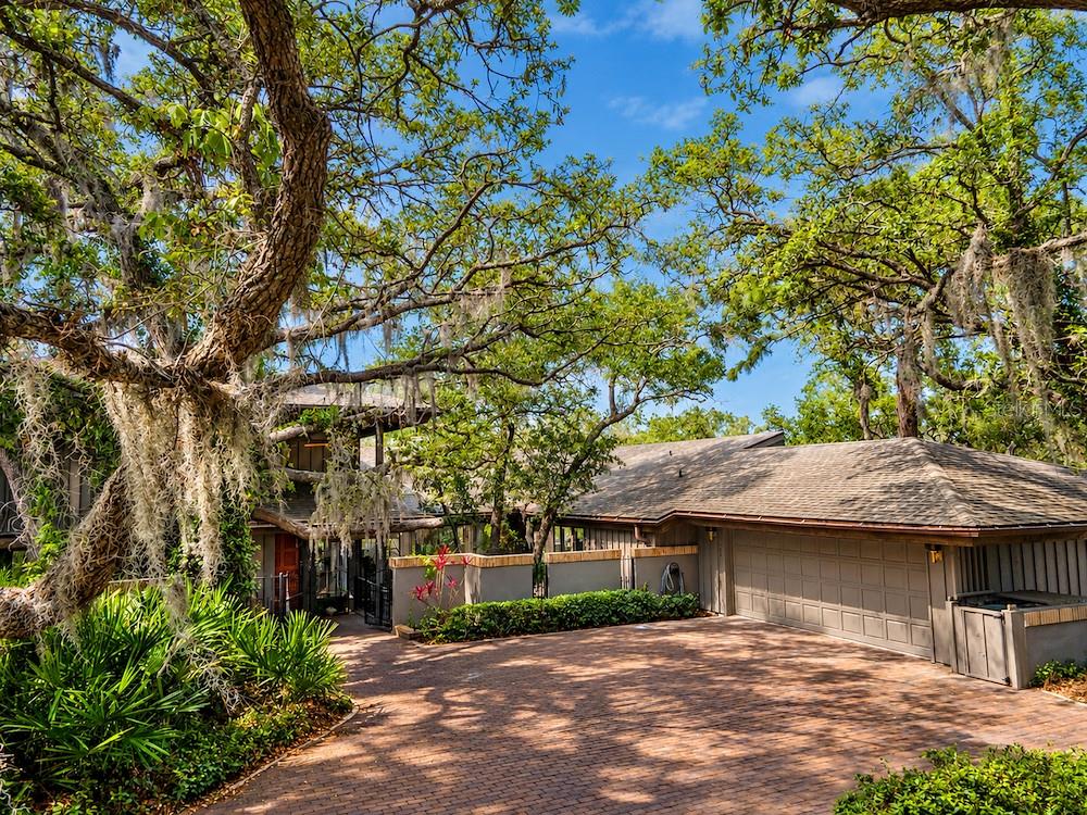 Photo of 1296 Weybridge Lane, Dunedin, FL 34698 (MLS # TB8445062)