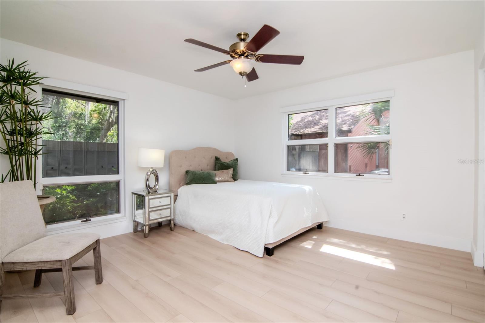 WEYBRIDGE WOODS - Residential