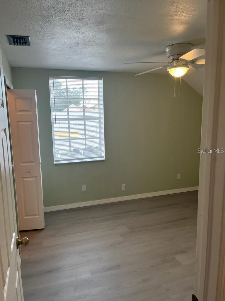 BRENTWOOD HILLS TRACT D E UNIT - Residential