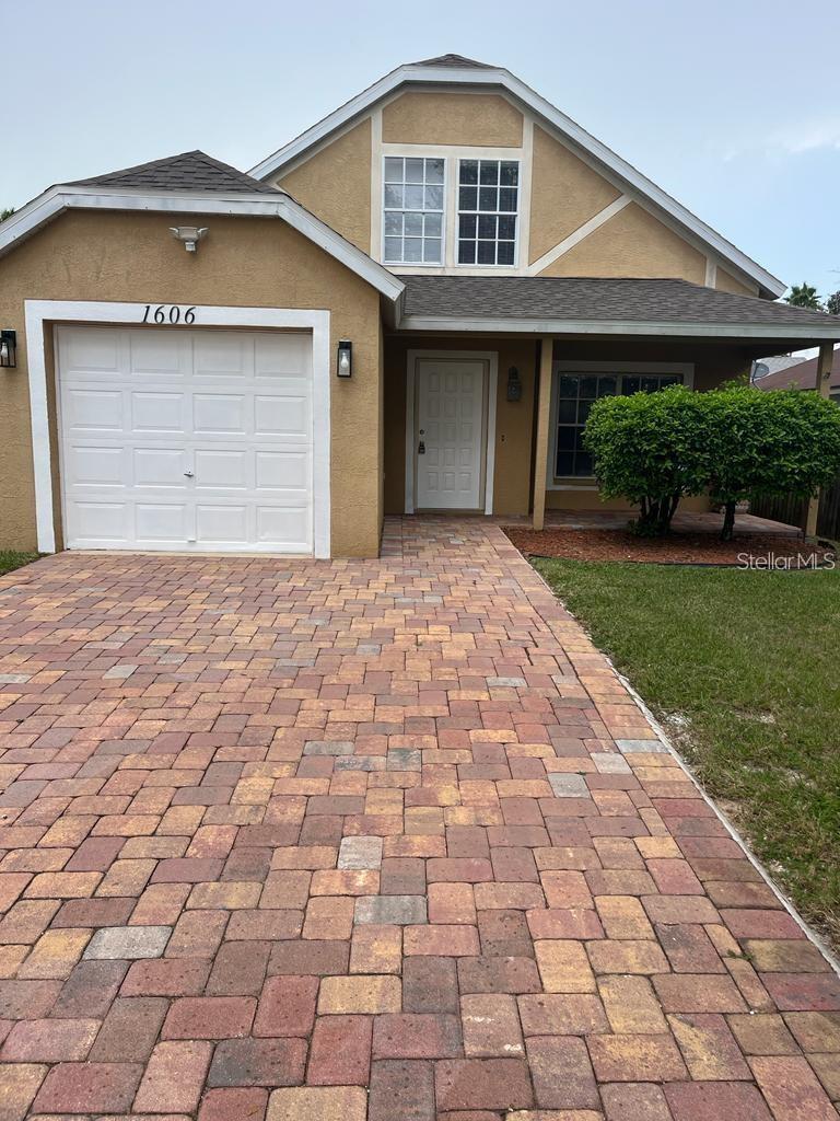 BRENTWOOD HILLS TRACT D E UNIT - Residential
