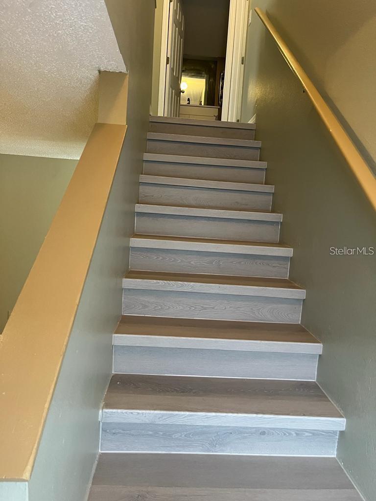 BRENTWOOD HILLS TRACT D E UNIT - Residential