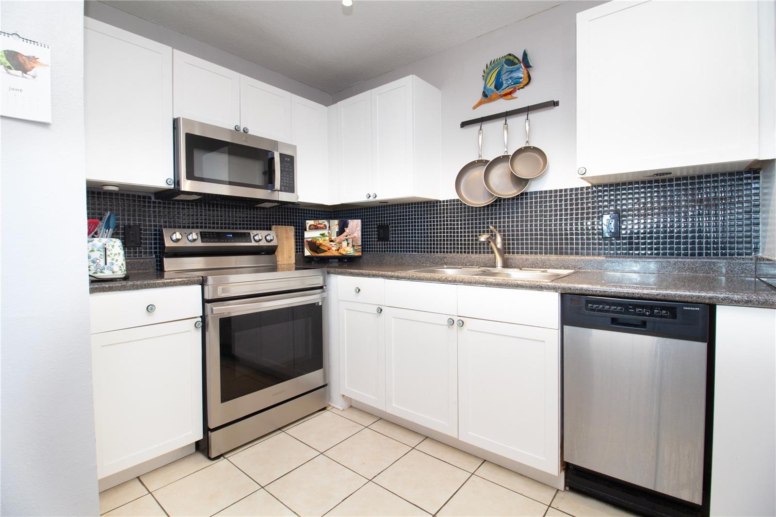 WATERSIDE SOUTH COQUINA KEY - Residential