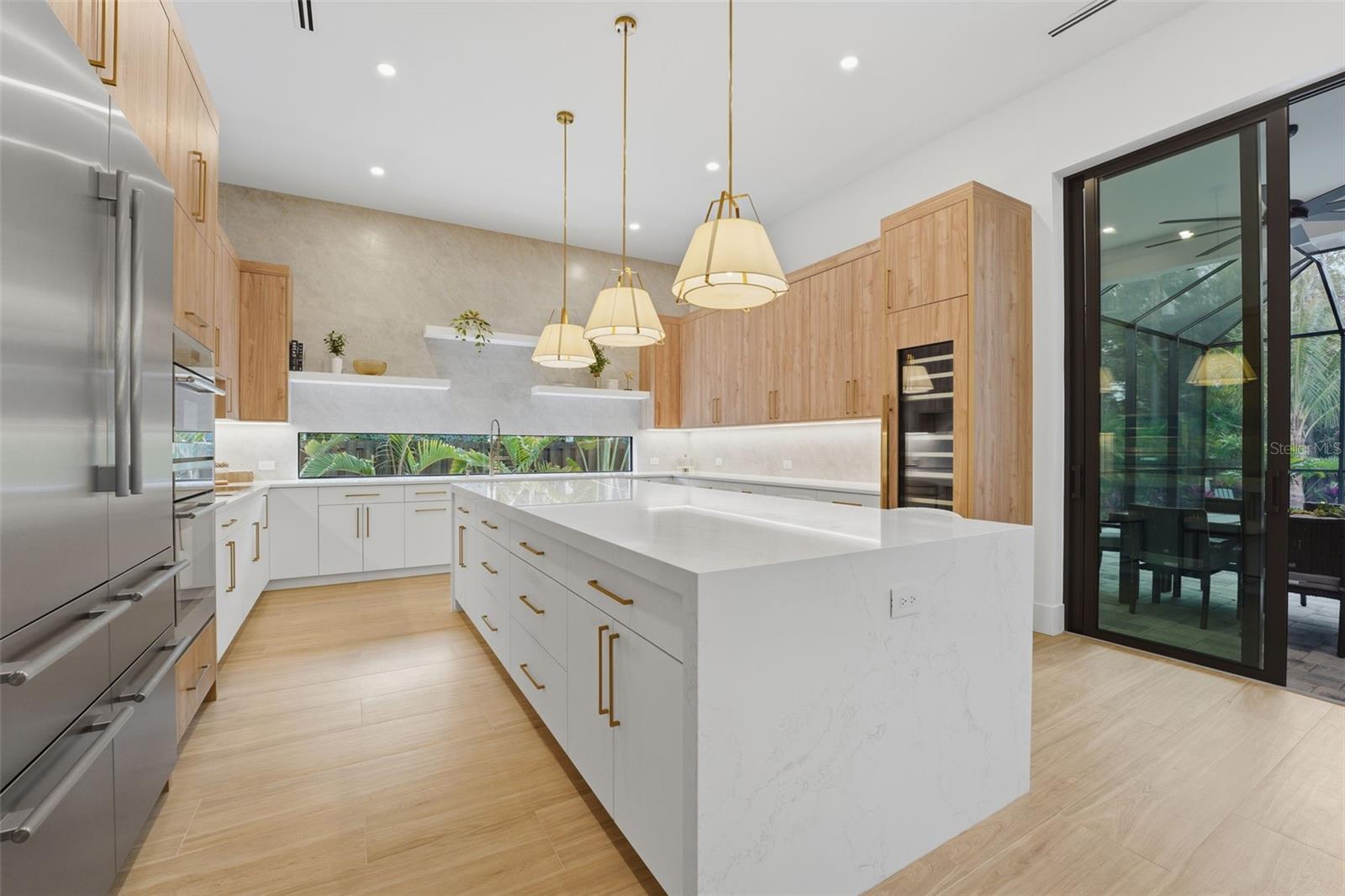 SINGLETARYS SUB - Residential