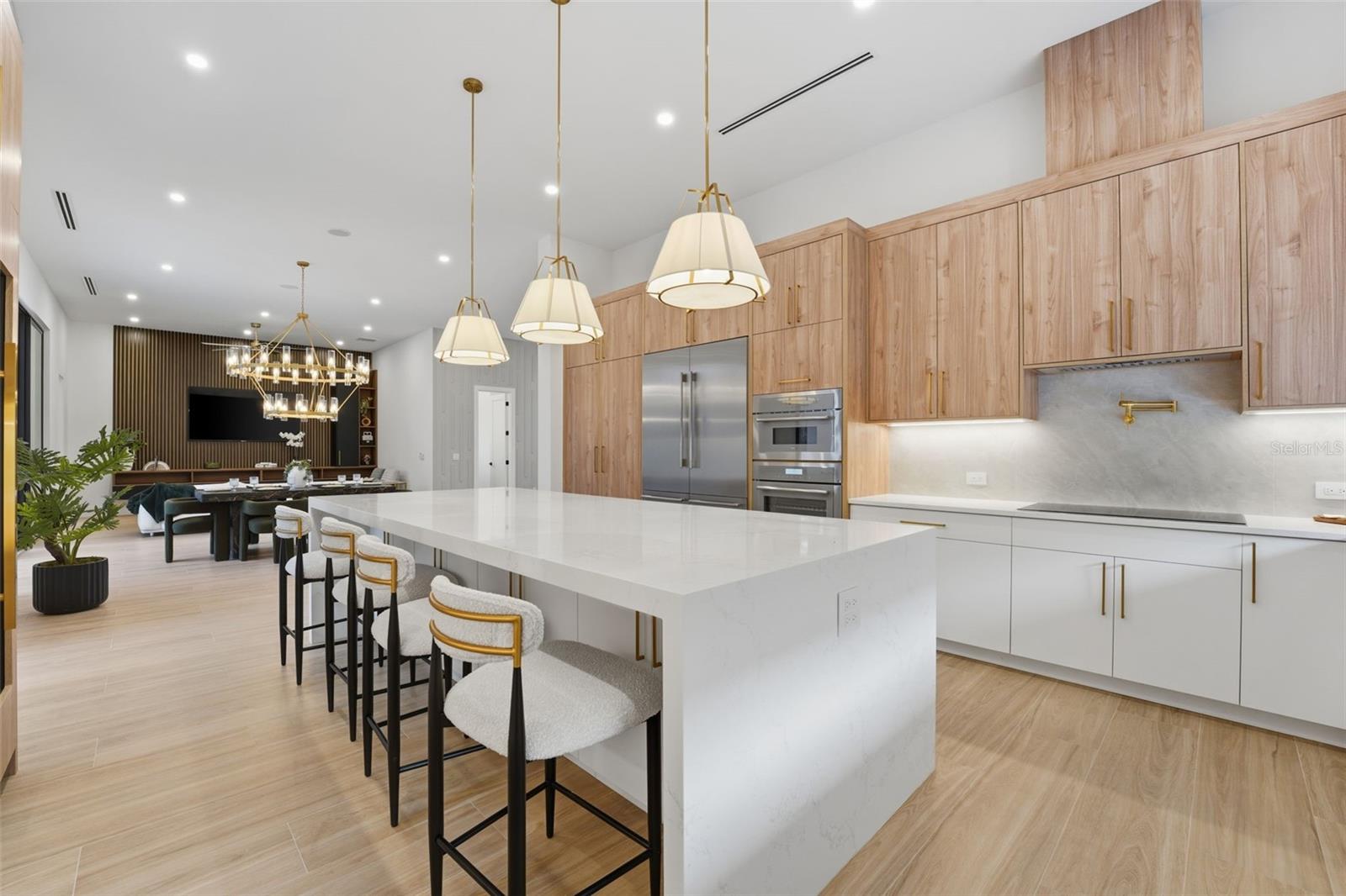 SINGLETARYS SUB - Residential