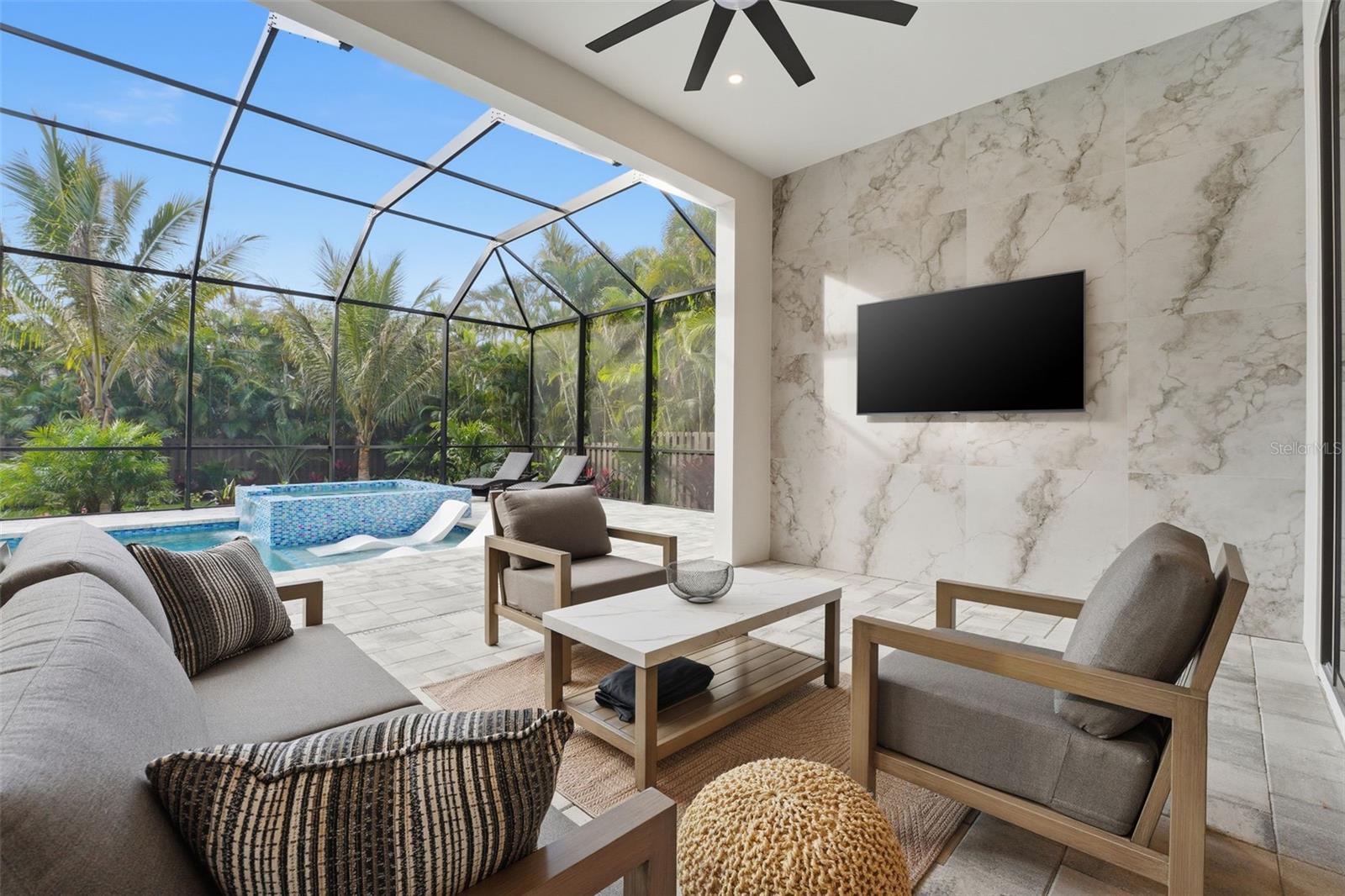 SINGLETARYS SUB - Residential