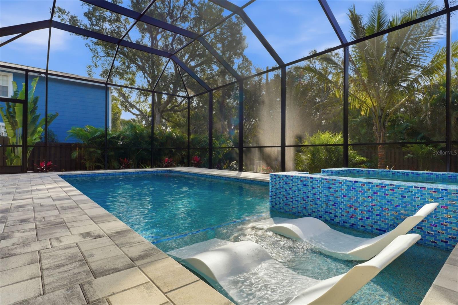 SINGLETARYS SUB - Residential