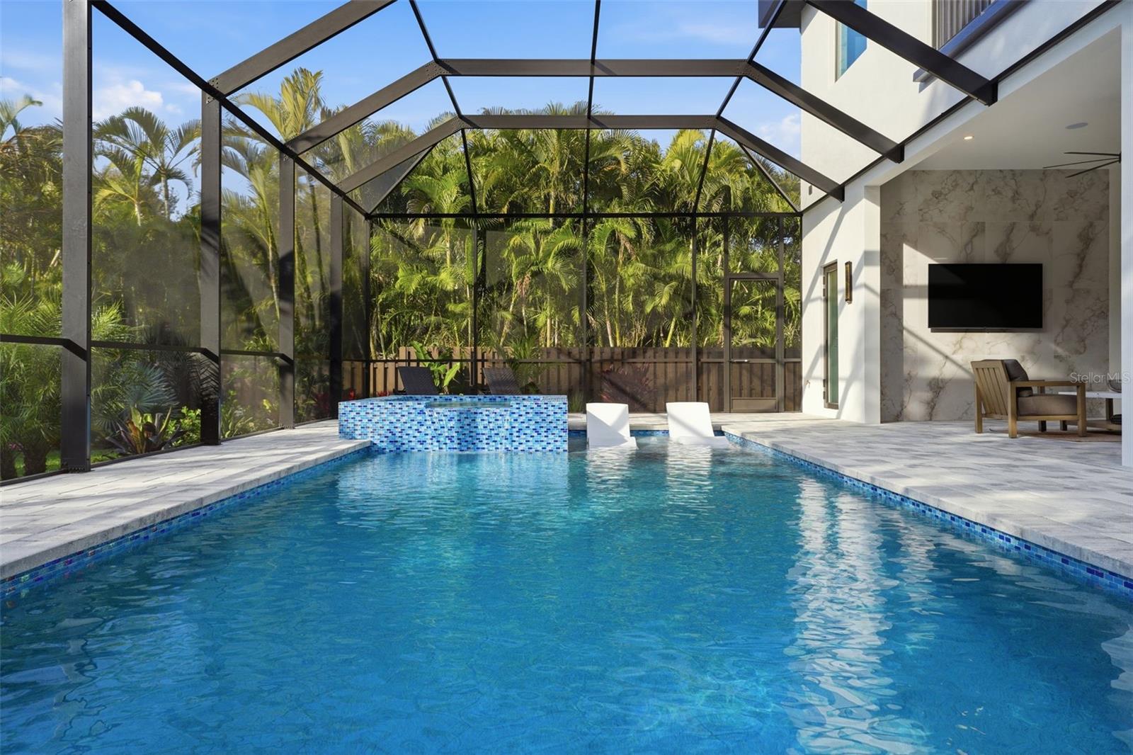 SINGLETARYS SUB - Residential