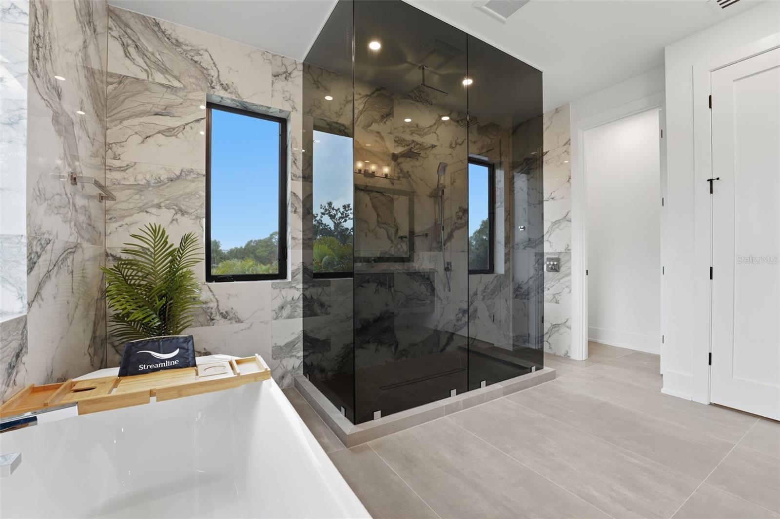 SINGLETARYS SUB - Residential