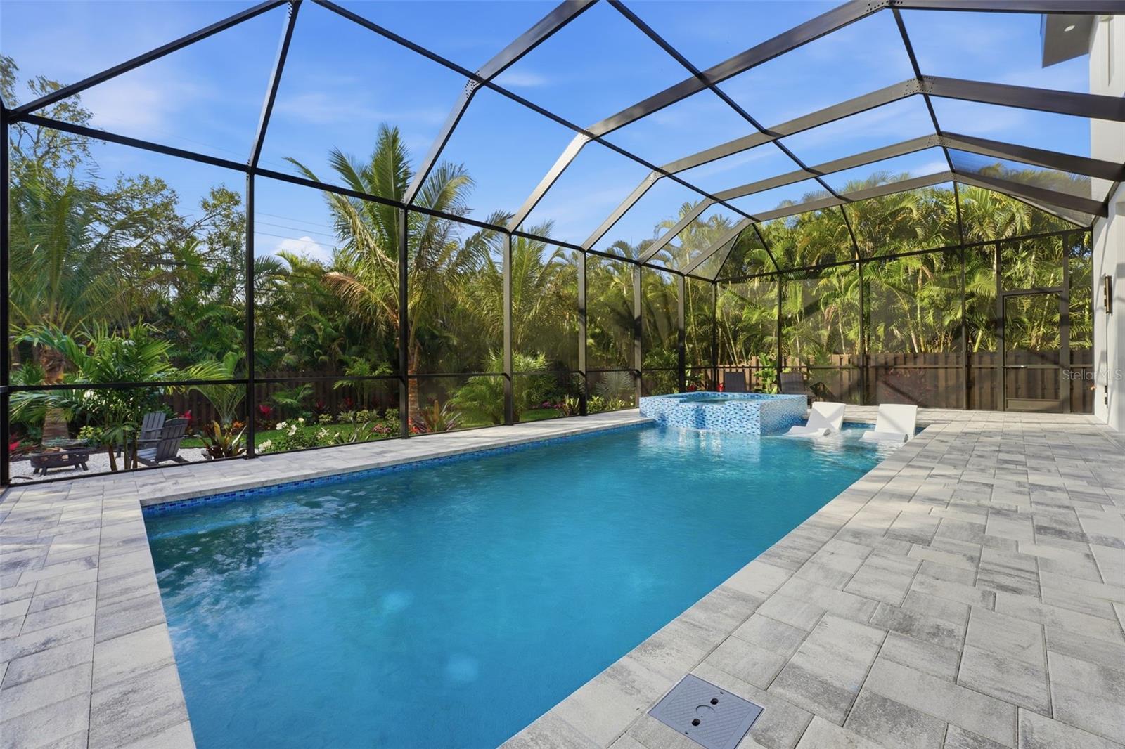 SINGLETARYS SUB - Residential