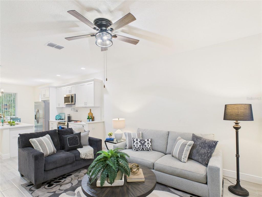 Photo of 47 Sequoia Loop, Ocklawaha, FL 32179 (MLS # OM695275)