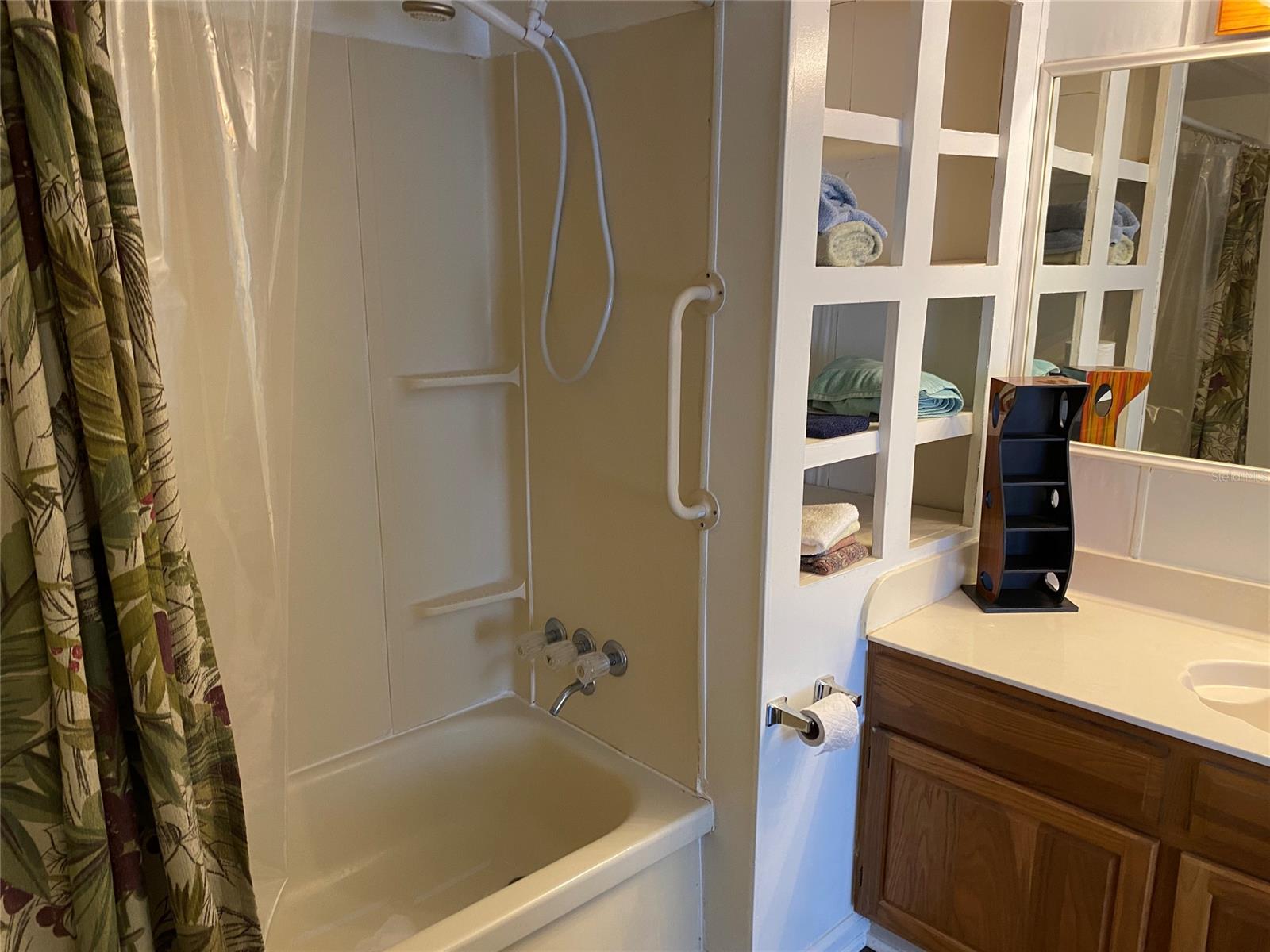 South Waterfront Park - Residential Lease