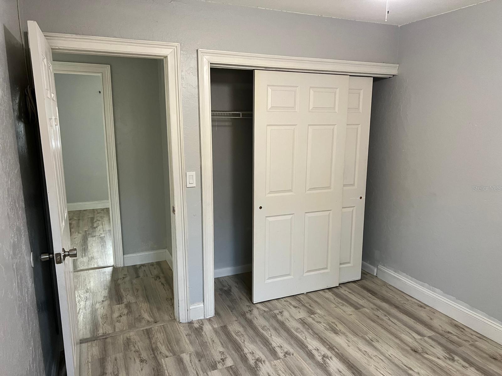 LAS PALMAS RESIDENCE - Residential Lease